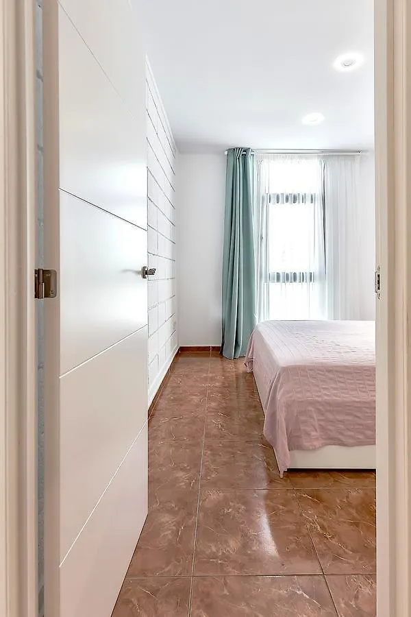 Central Los Americos Apartment Arona